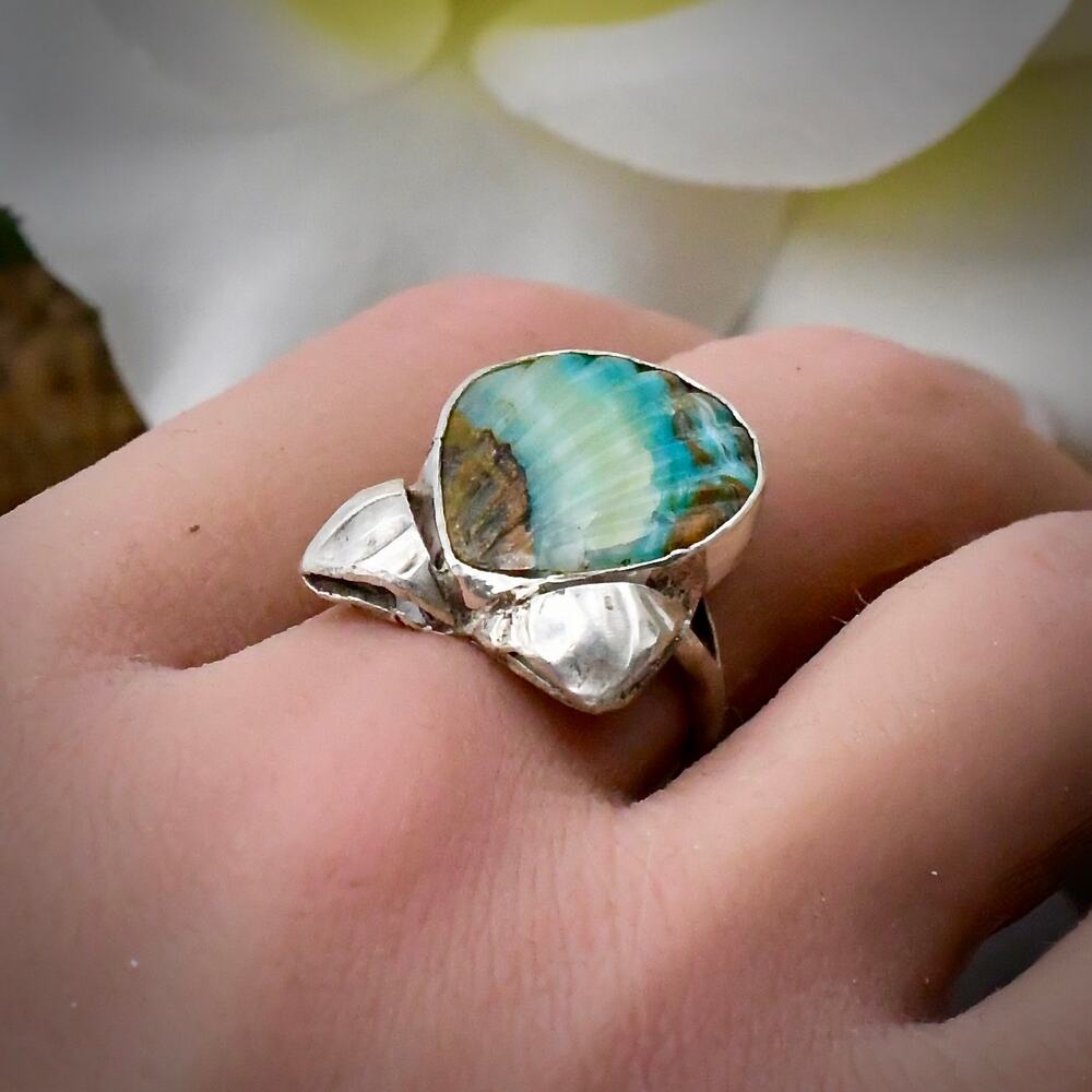 Vintage Navajo Carved Royston Ribbon Turquoise Ring Signed EM Silver Size 6